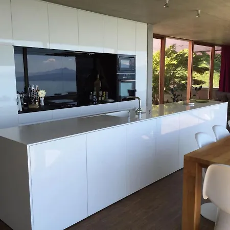 Casa de Férias Unique With Amazing Views Over Lake Geneva Lutry
